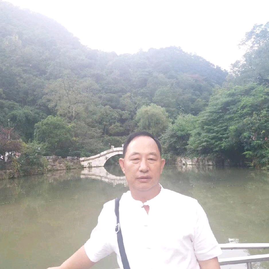 八哥烟酒的情怀