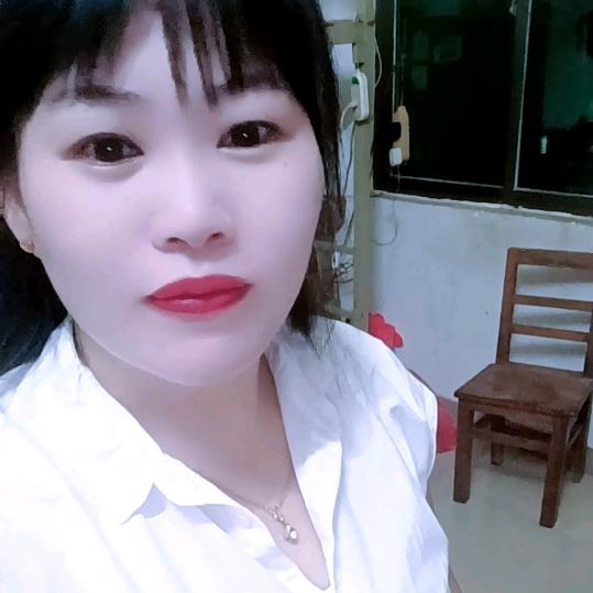 覃小兰