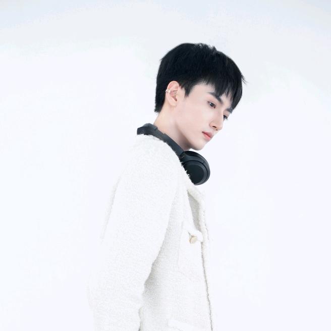 极速少年团