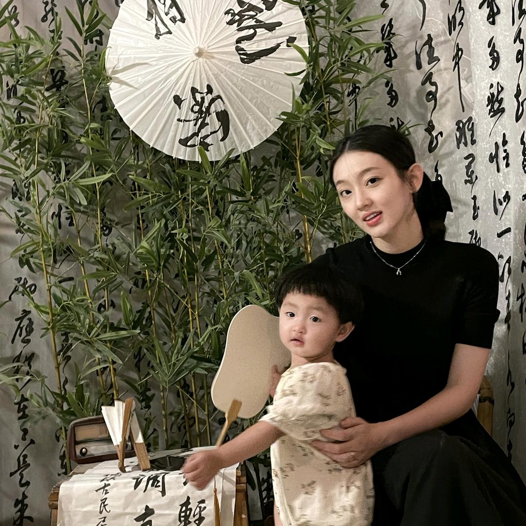 模特耳东佛系育儿