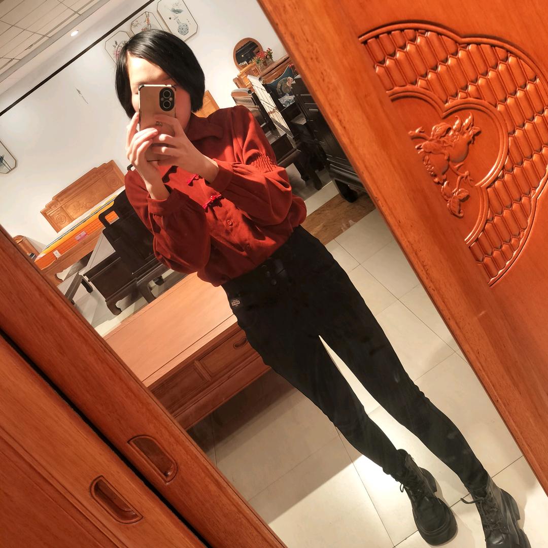 菠萝格大床   秀秀