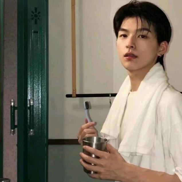 可是我现在依然不太会转弯