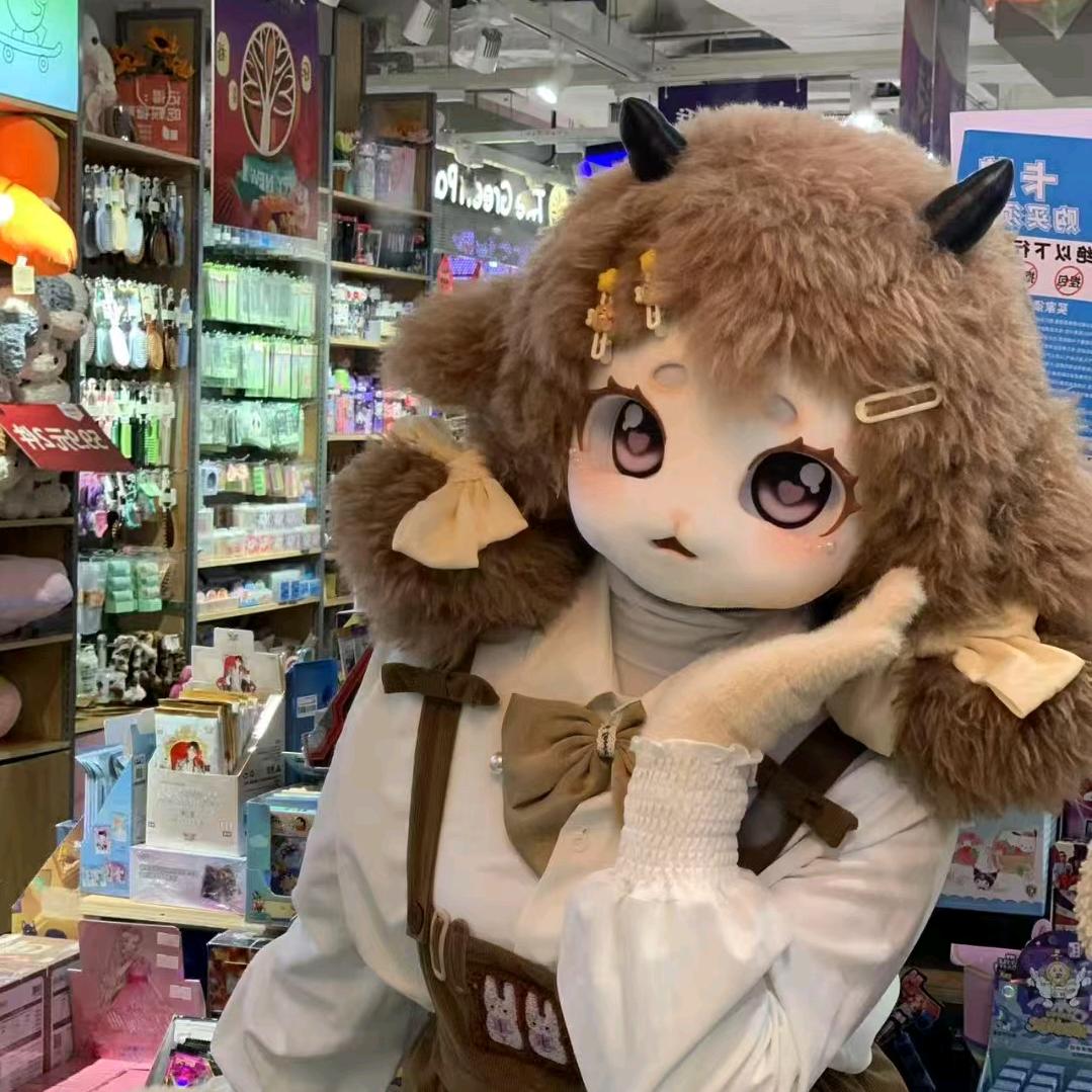 性感黑丝母蟑螂