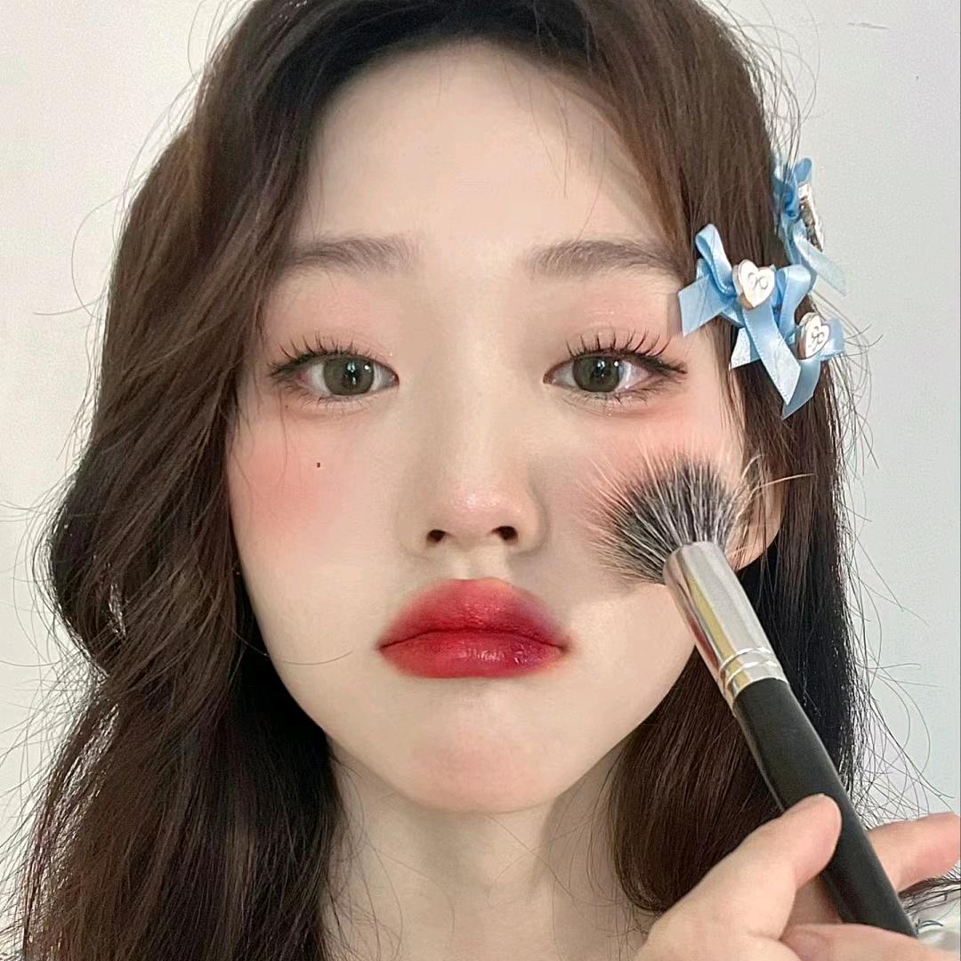 是阿洋呀！