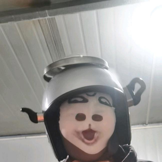 黄岩卖土豆的哈士奇