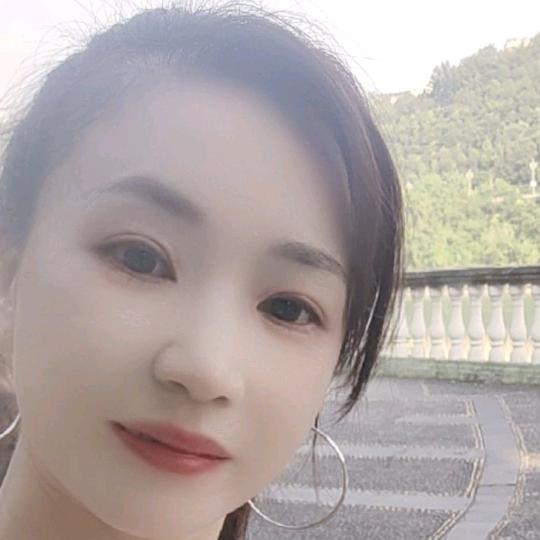 ☀️☀️嫣然一笑🍀🍀
