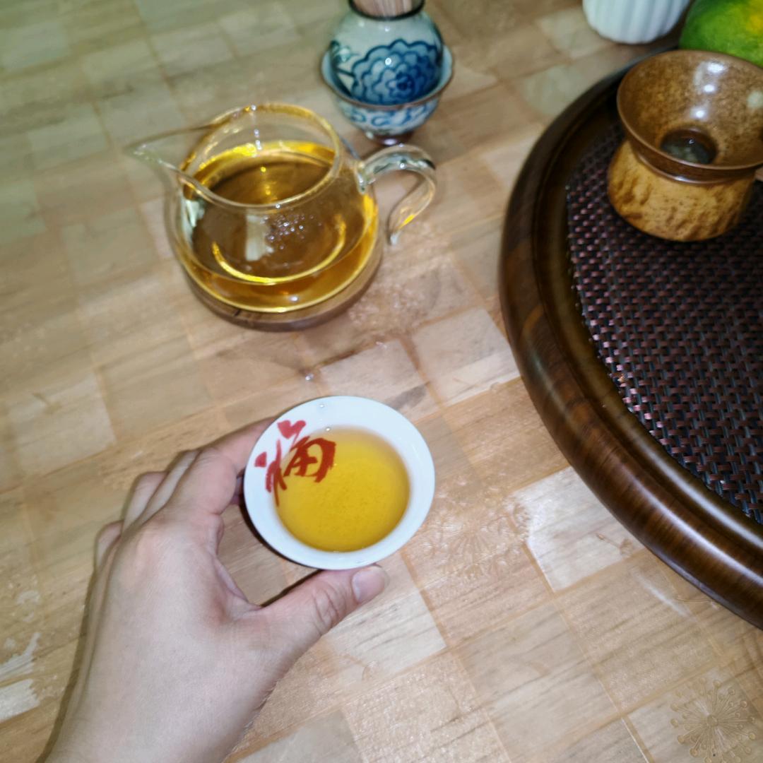 短发女孩（拒绝私聊）