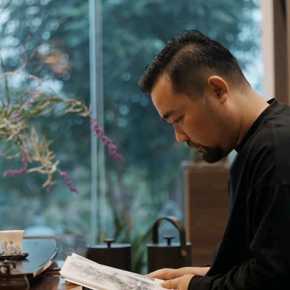 ES·一舍