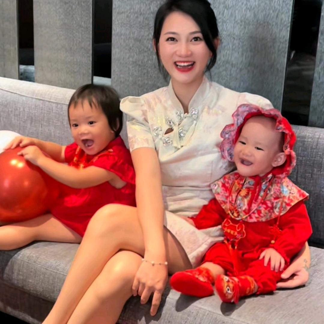 （笑笑姐👑）（授权号）