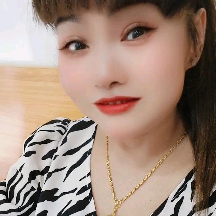 开心果果🌺英🌱