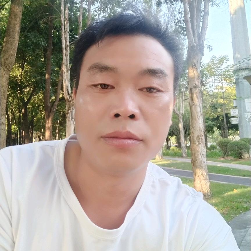 我是单身小哥哥