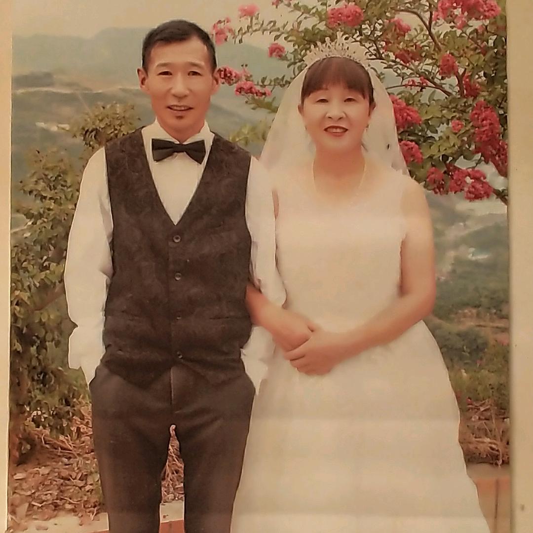 熊仁君红心❤️黄心猕猴桃，红心脆蜜桃批发