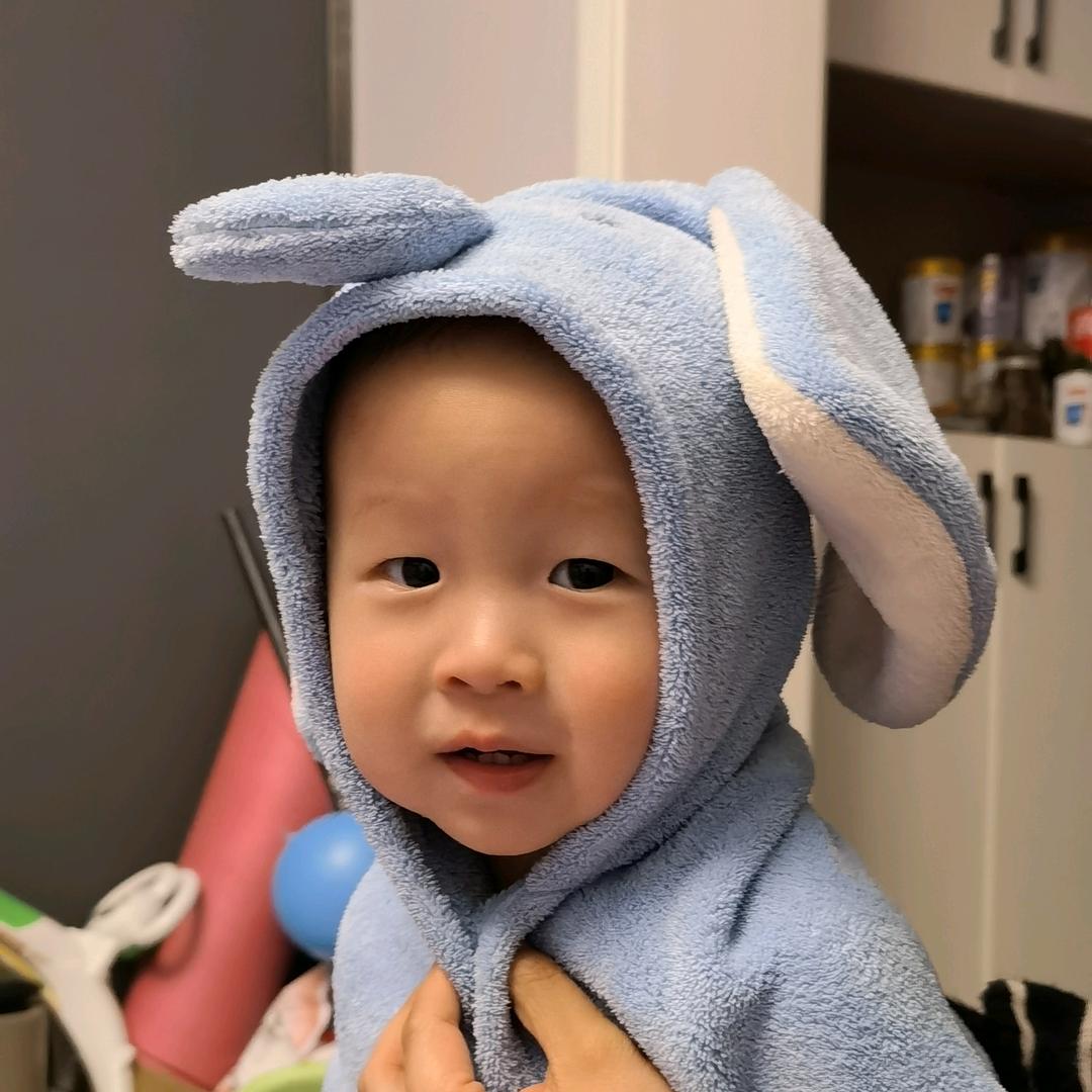 杨杨得溢