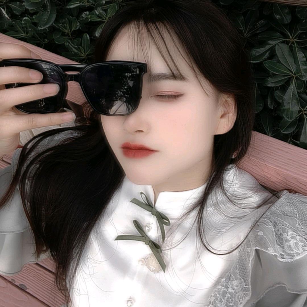 快鱼服饰小狐狸