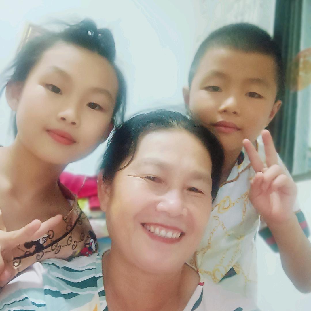 快乐一家人