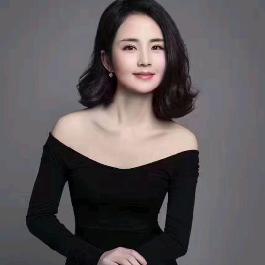 小女滴静怡、妈妈