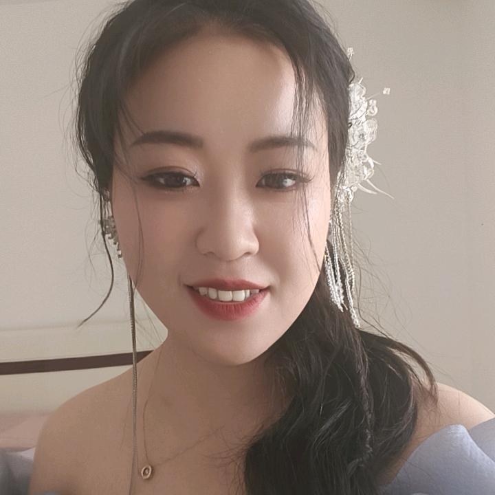 热爱生活的平姐