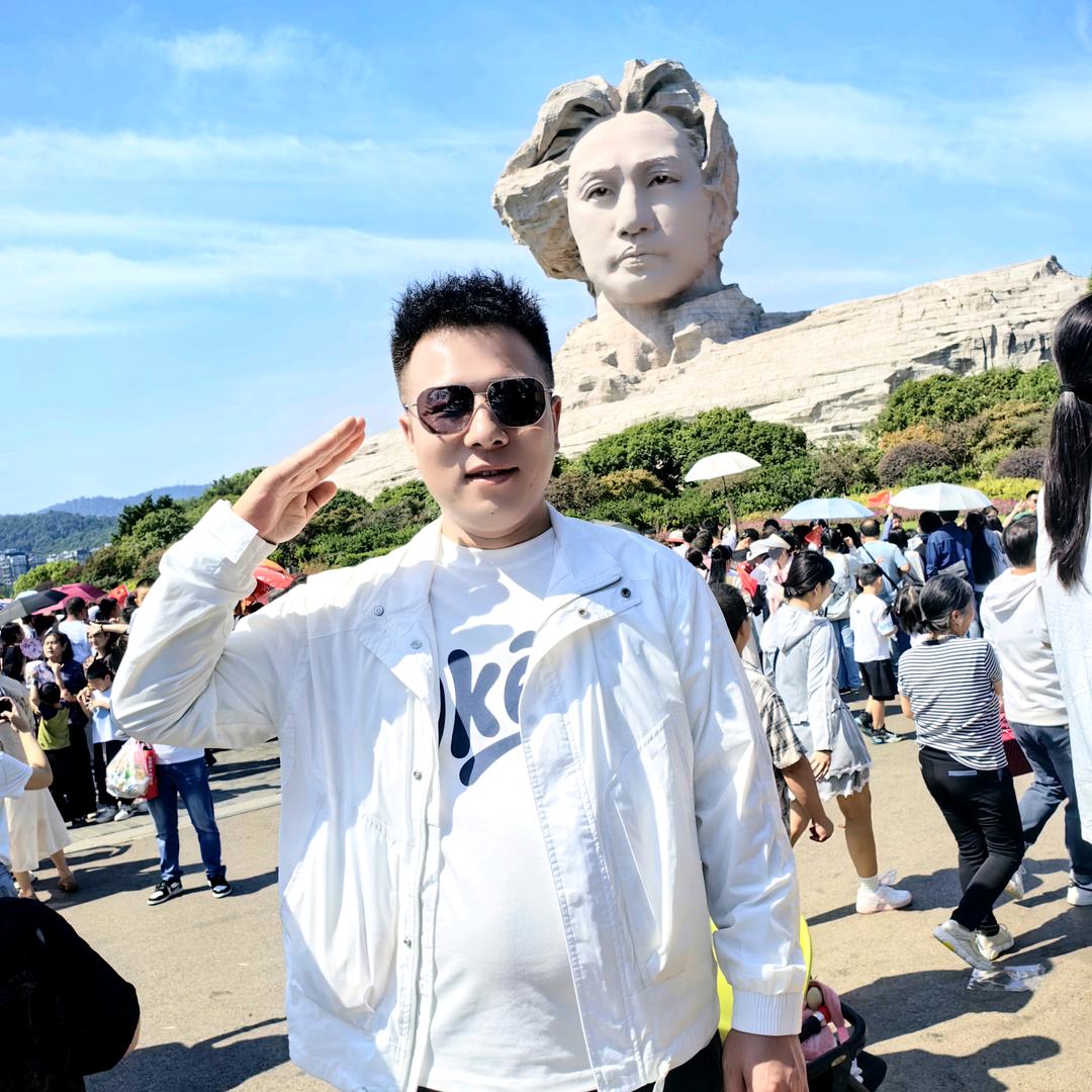 ･     人间清醒