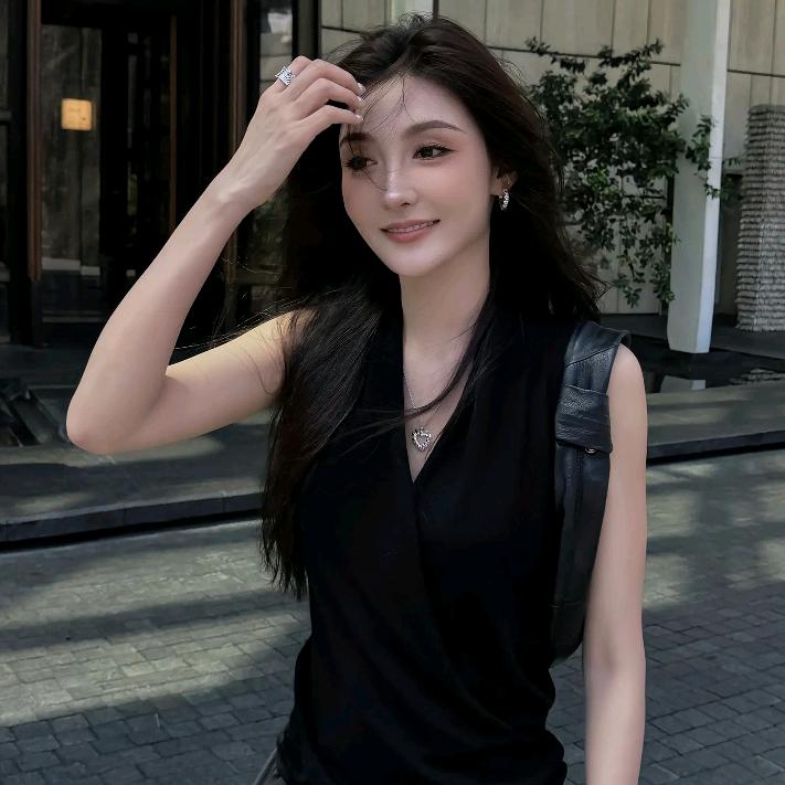 李予诺(穿搭天花板)