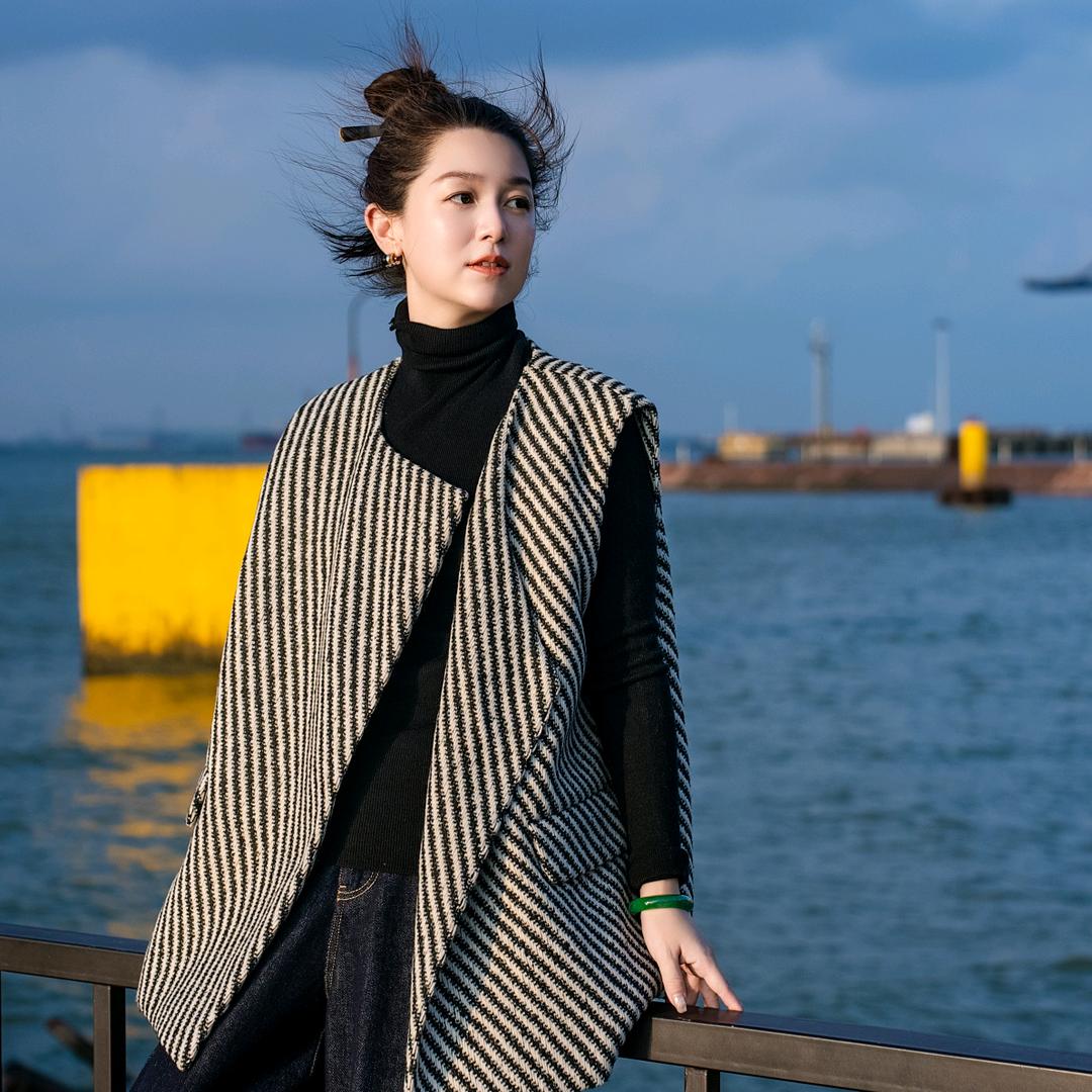 尤加莉(穿搭甄选)