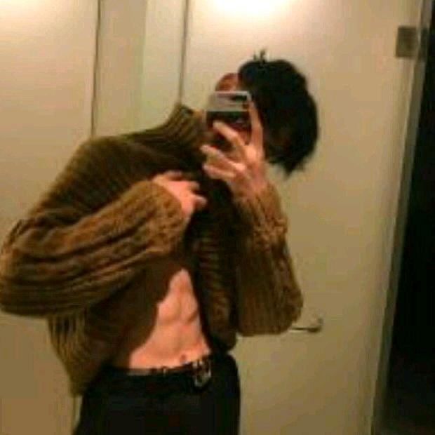 满山猴子我腚最红