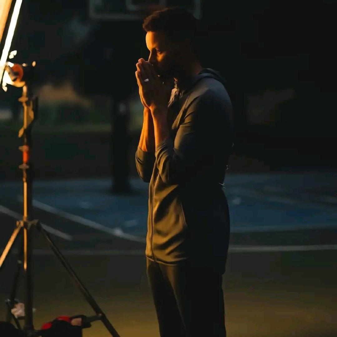 青青草原放牛的