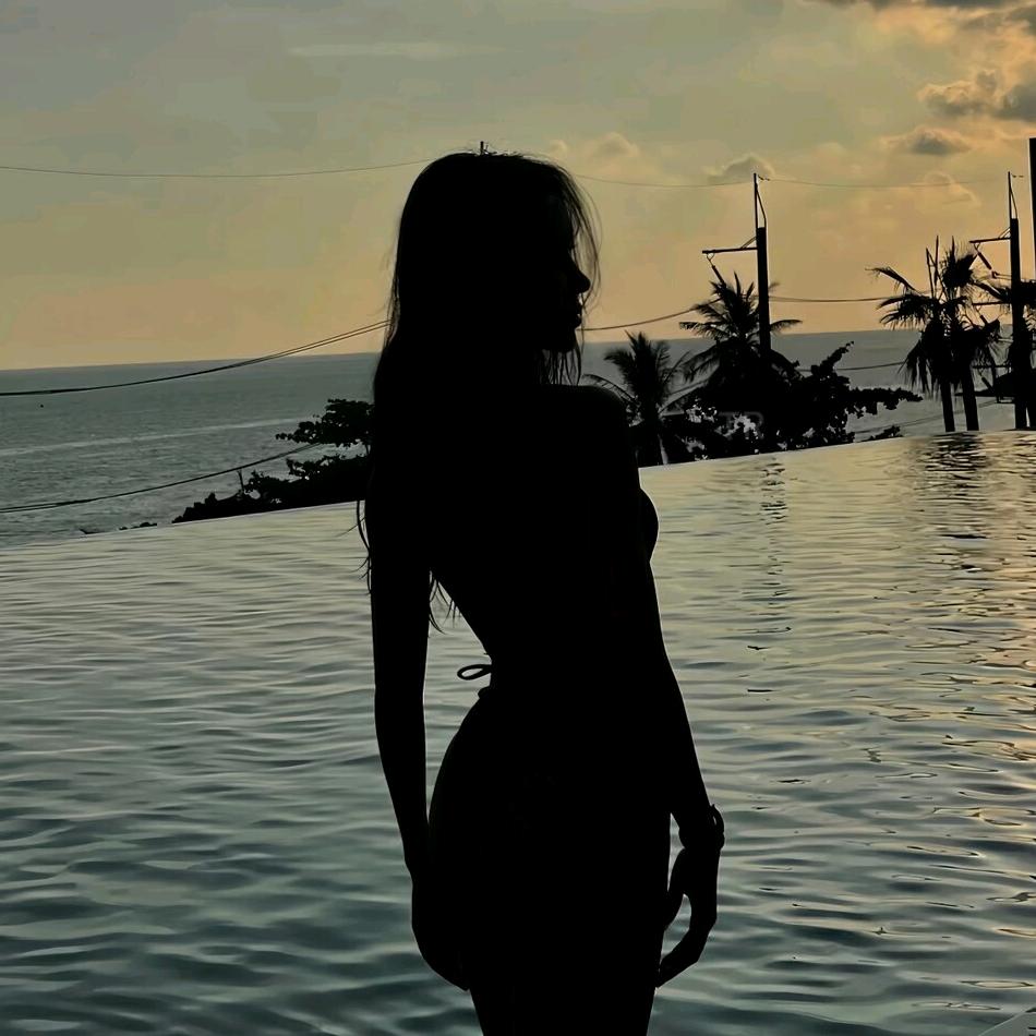 -迪迦妹妹-⚜️️️️️️️️️️