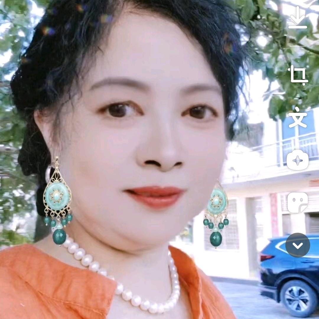 红桔。好物在橱窗