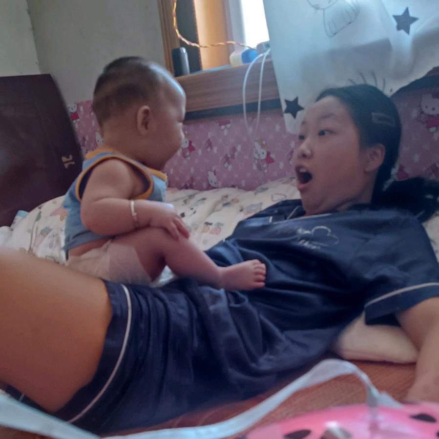 农村三胎宝妈