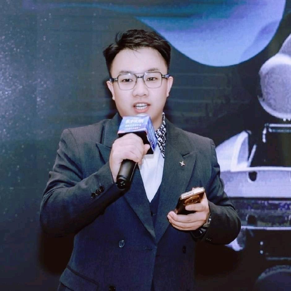 阿里国际站喻星星