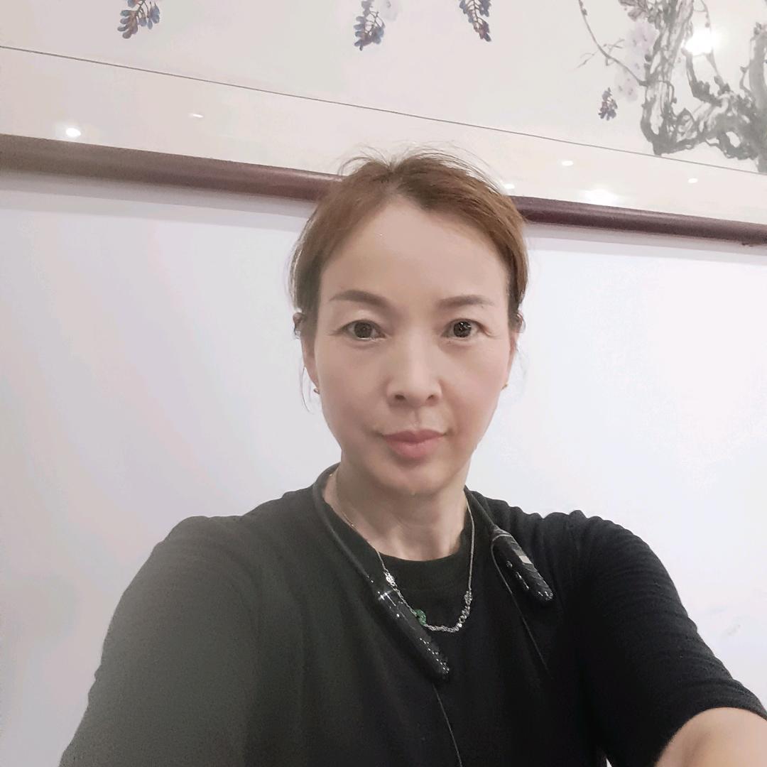 平安幸福的一家人