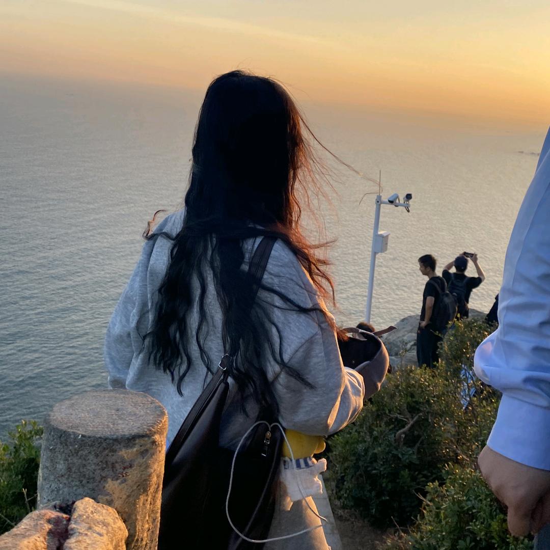 执玫瑰赠予華゛