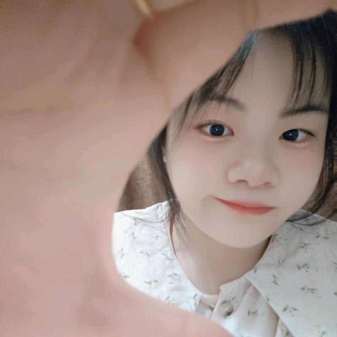 婷婷很乖.
