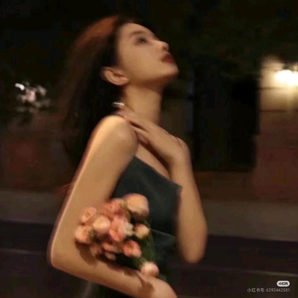 是个美女哦