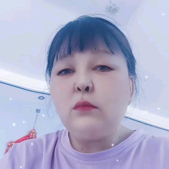 莹莹妈（早8.30）