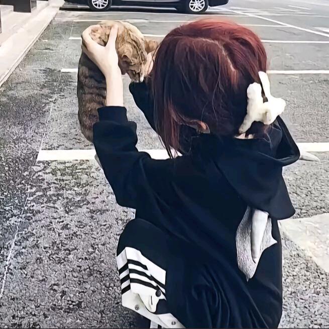 雾中塔.