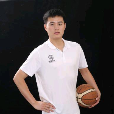 赛奥体育陈教练