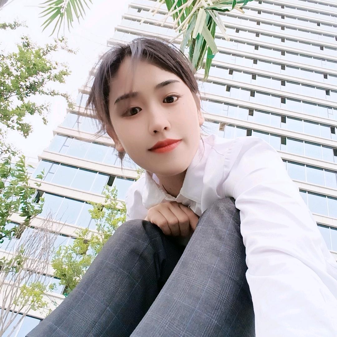 滨河湾杨雨
