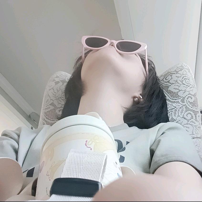 Y^.