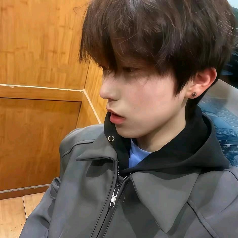 困少💤