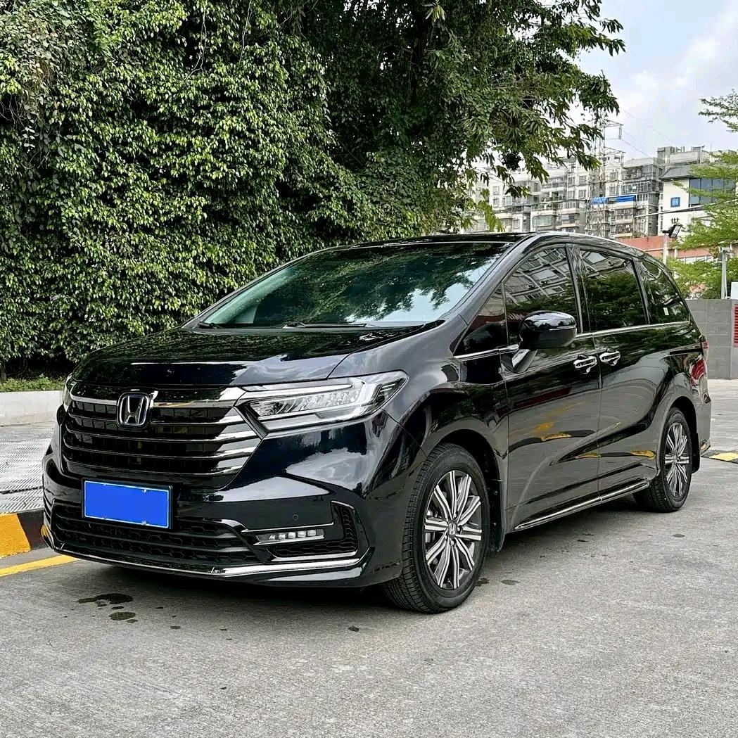 深圳7座商务车陈