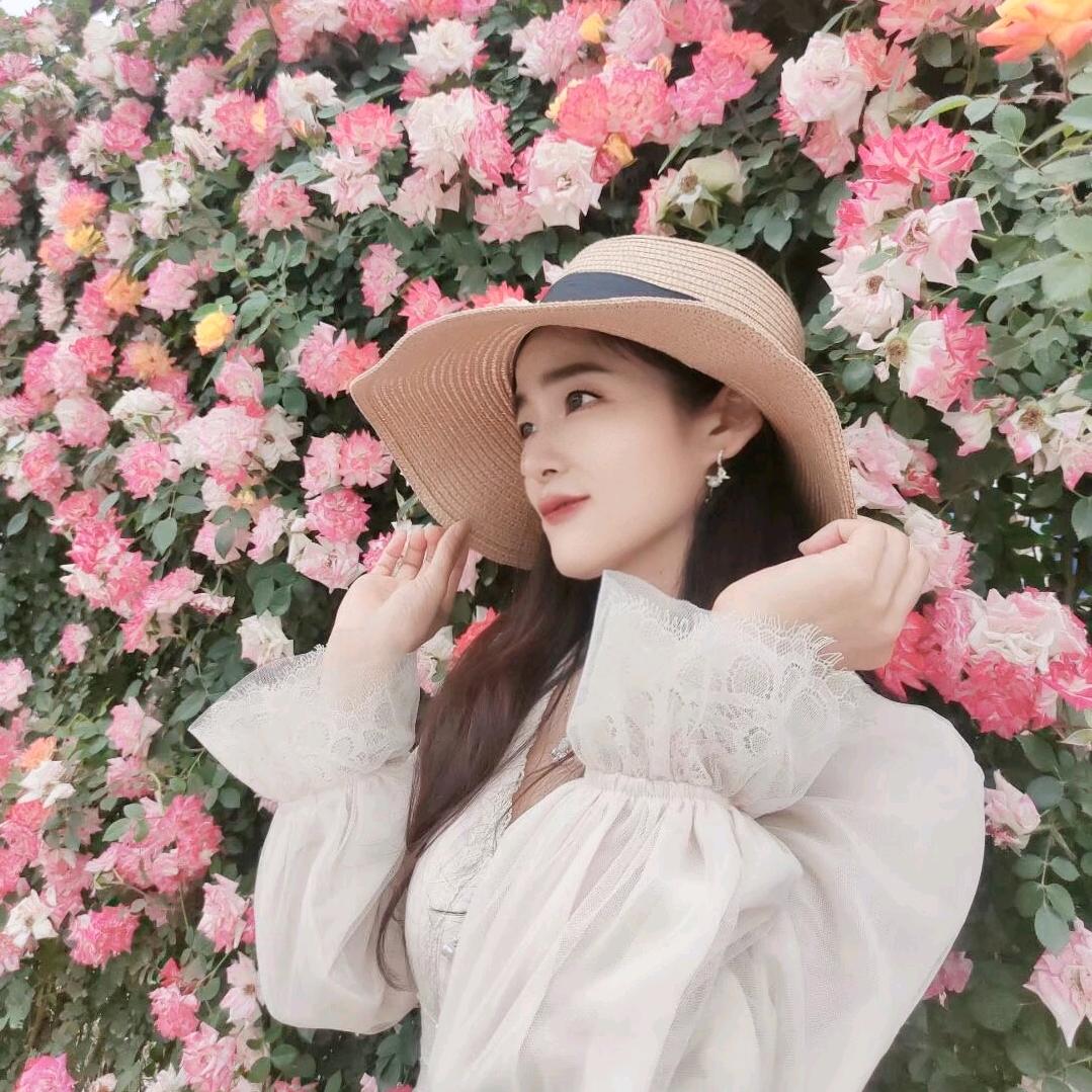 ✿ۣ  捂着心脏说胃疼 ཻ‧₊◡̈🍻