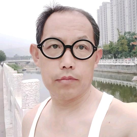 周军…