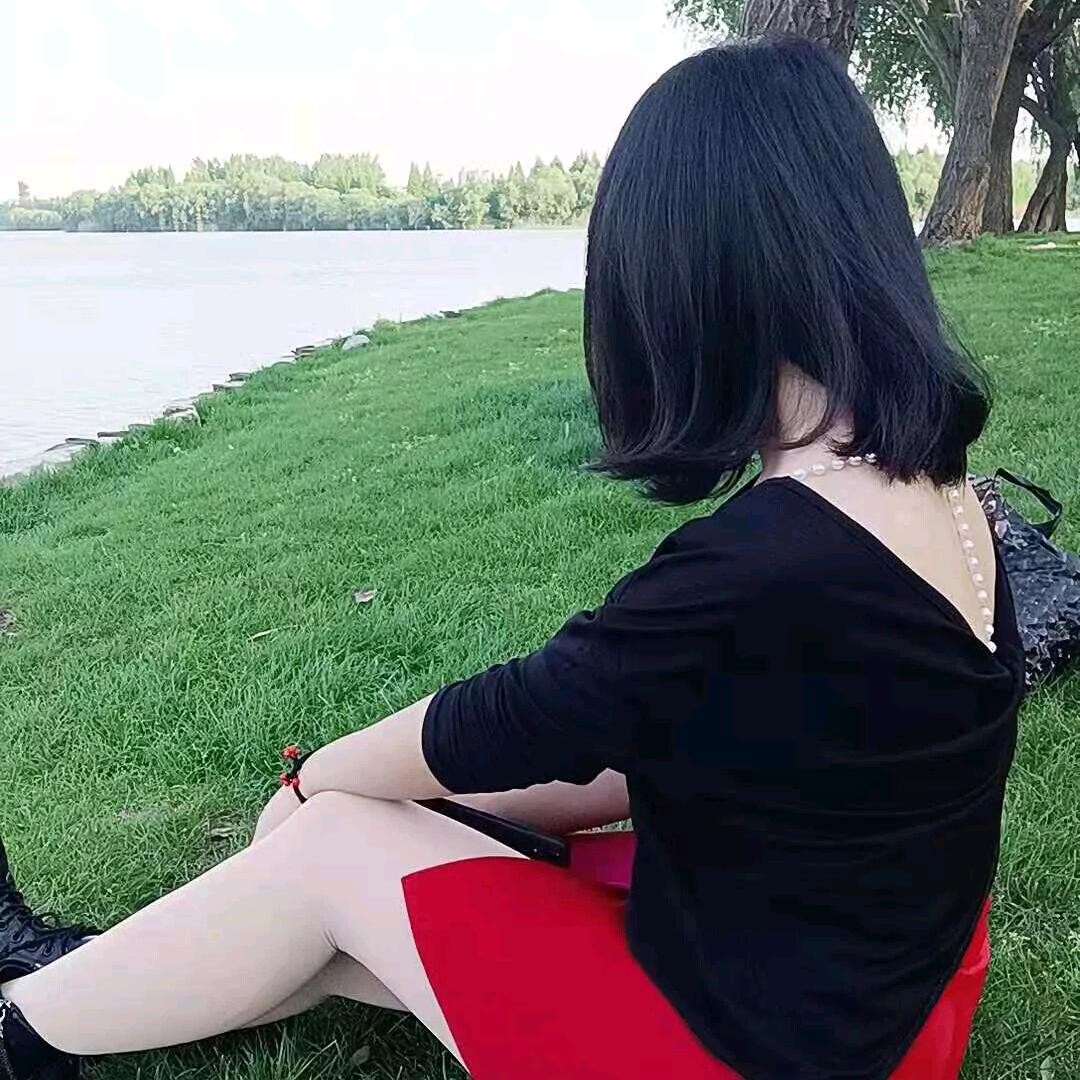 白