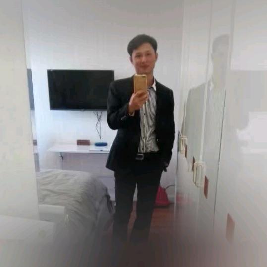 ᥫᦸ一直在路上丶