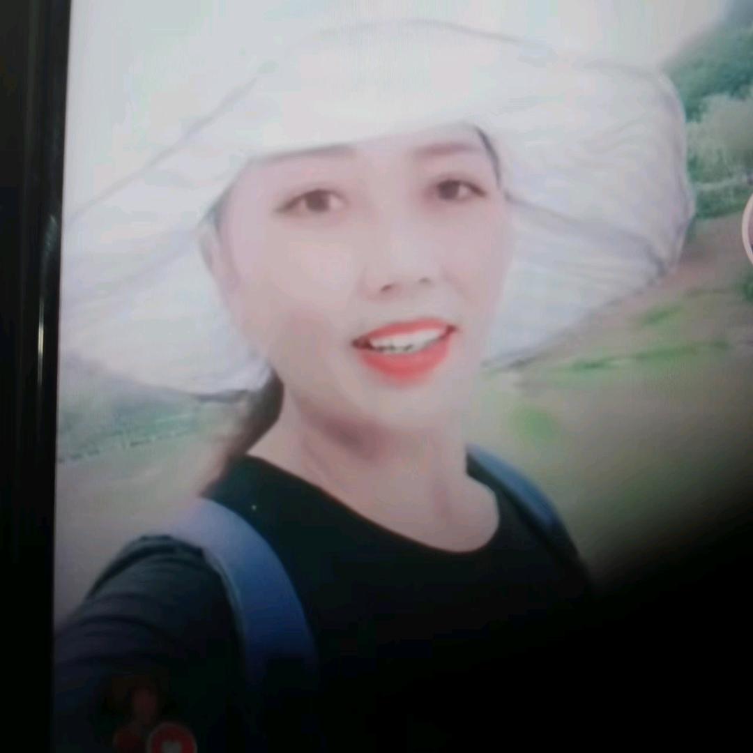 玲姐，不定时开播，