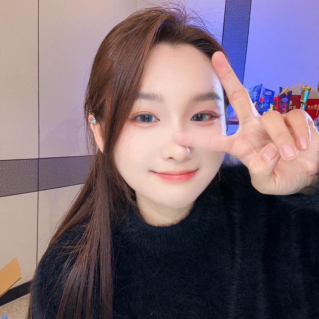 ✨✨言姐姐✨✨ ¹¹¹⁷