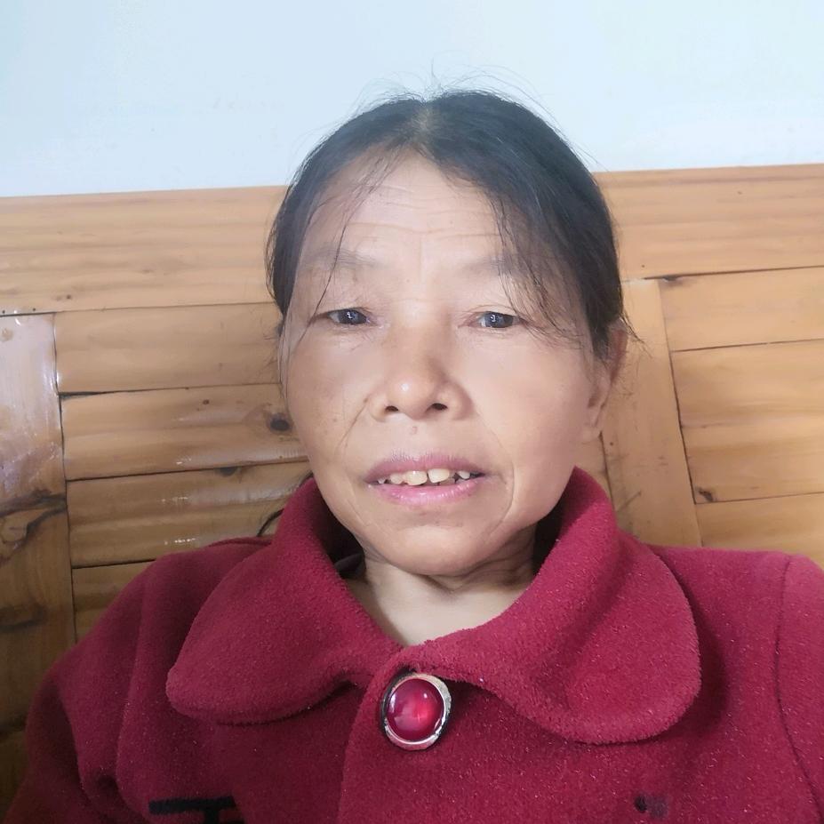 秀姐（18：30开播）