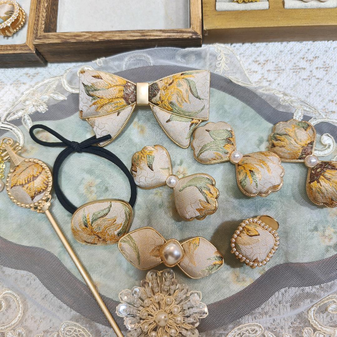 Ly喜欢你   手作