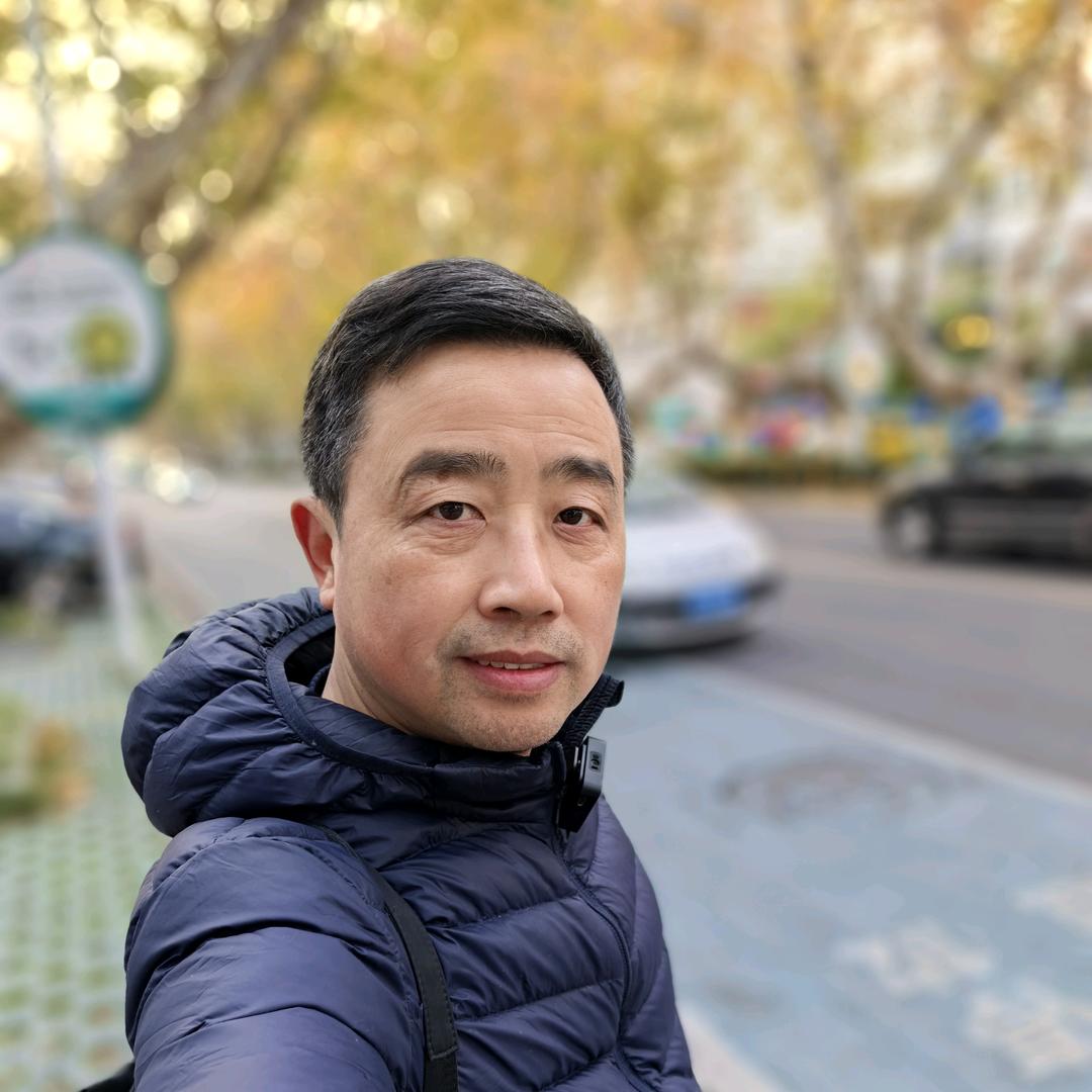 健身的骑行客
